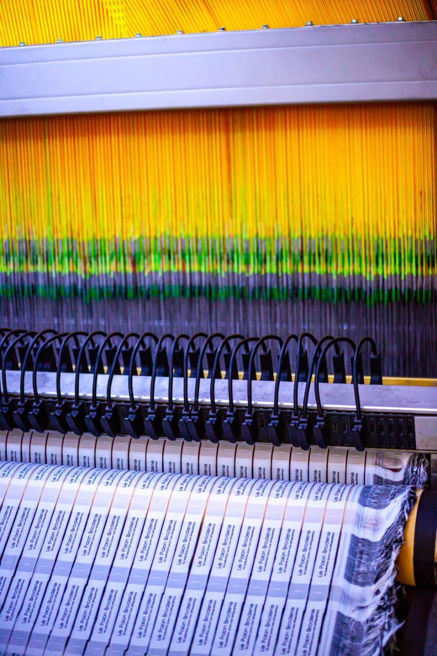 Étiquette tissée luxe pour marque textile